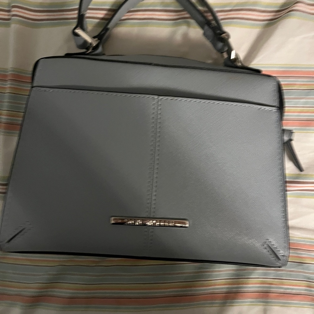 Elegant Gray Handbag